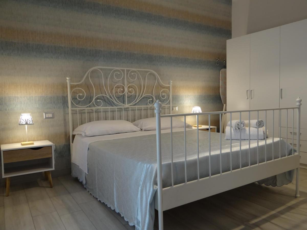 White Lady B&B Pompeia Exterior foto